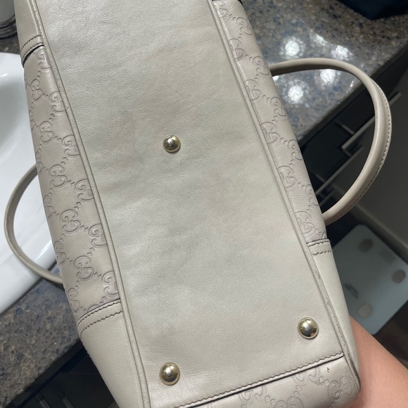 SOLD - Gucci Guccissima - Picture 9 of 10